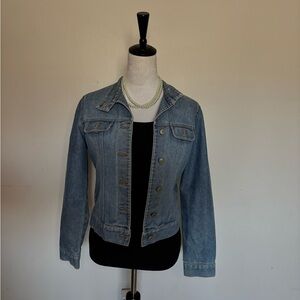 medium wash old navy denim jacket